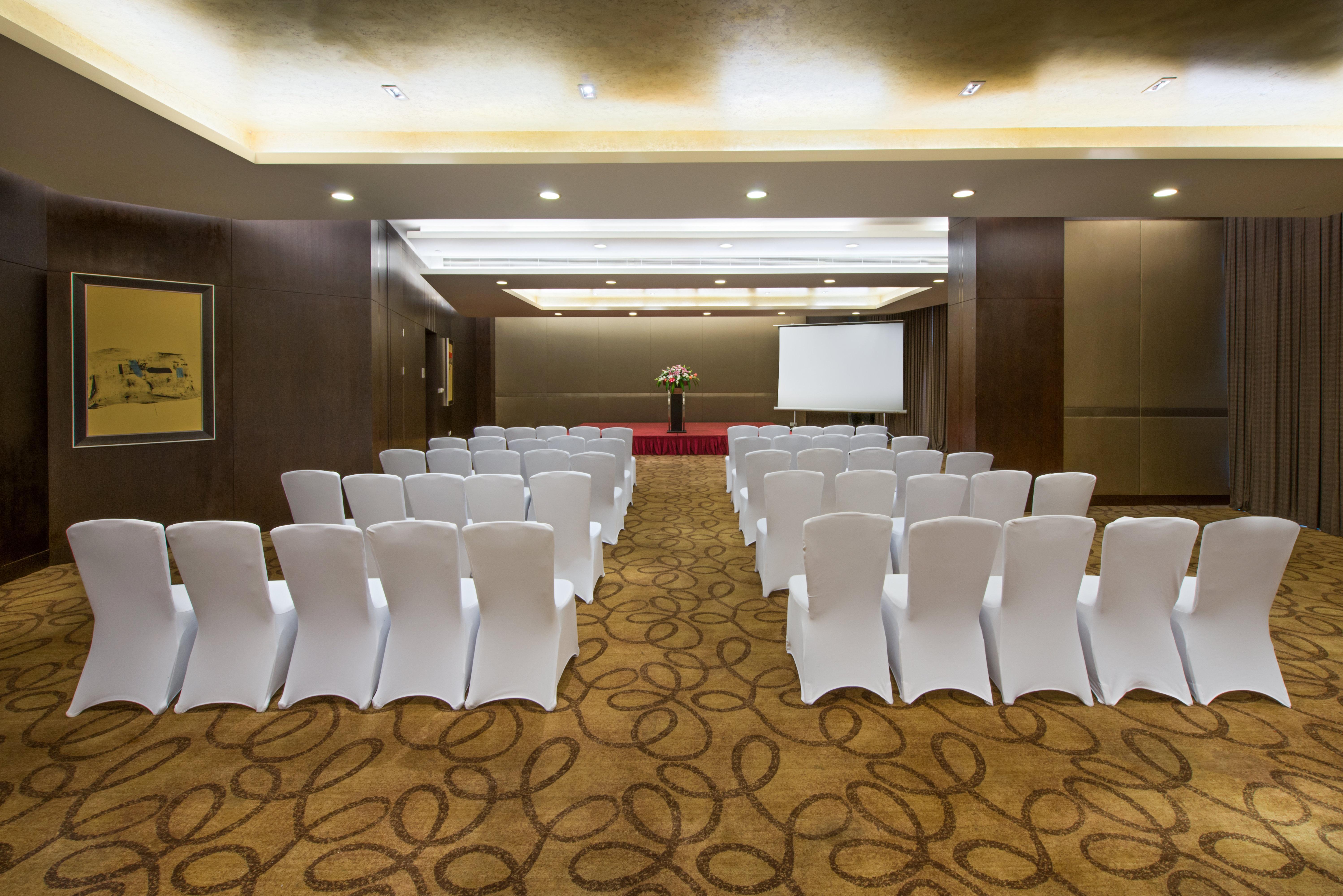 Crowne Plaza Shanghai Xiayang Lake By Ihg Qingpu Zewnętrze zdjęcie
